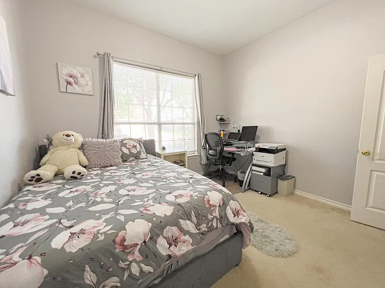 5915 Ivy Glen Dr — Photo 18