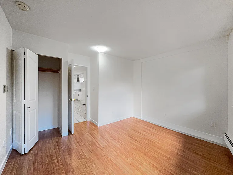 3218 E 45th Ave — Photo 10