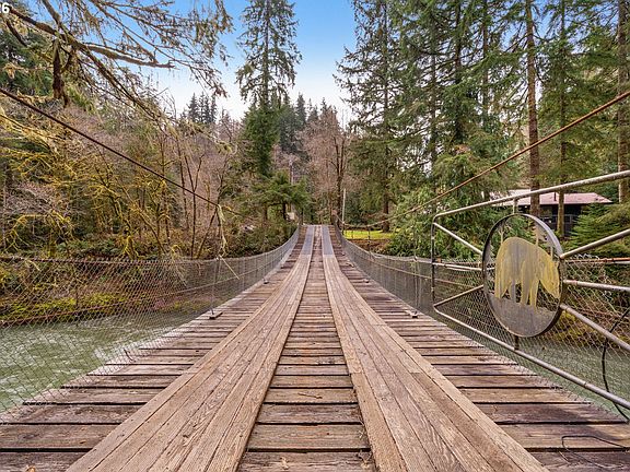 2nd image of 110 Wooden Bridge Rd