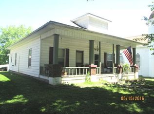 110 W Broadway, New Franklin, MO 65274