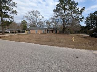 208 San Carlos Dr, Saraland, AL 36571