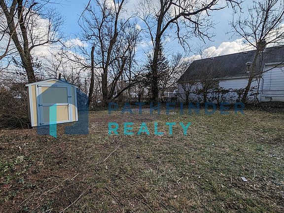 2nd image of 4420 Rosemary Ave