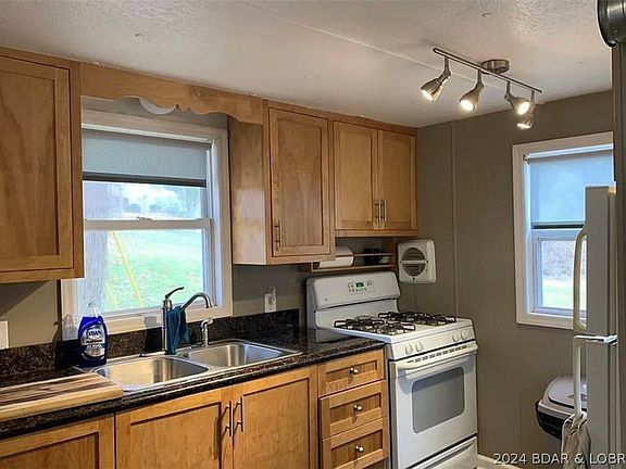 5th image of 149 Betlo Park Ln