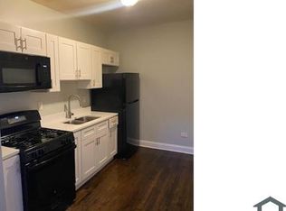 3105 W 64th St #1, Chicago, IL 60629