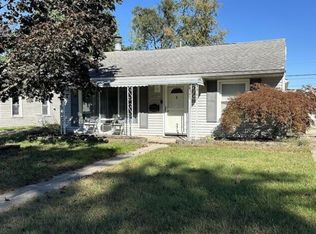 36050 Glen St, Westland, MI 48186
