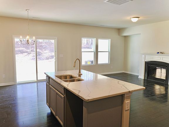 Beautiful Bright Living Room