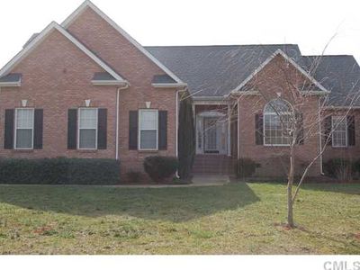 6655 Oakridge Rd, Clover, SC, 29710