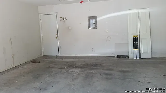 2 car garage