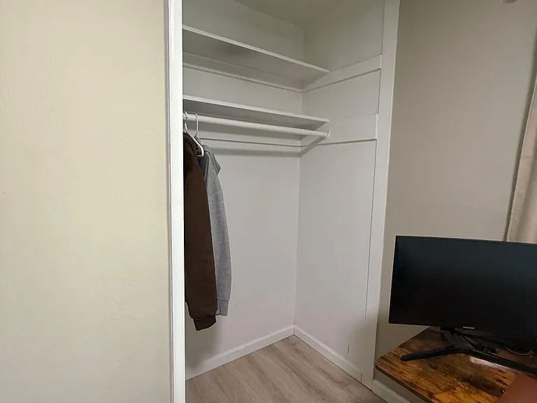 108 Saunders Dr — Photo 8