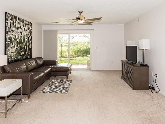 4th image of 8750 Yardley Ct APT 108