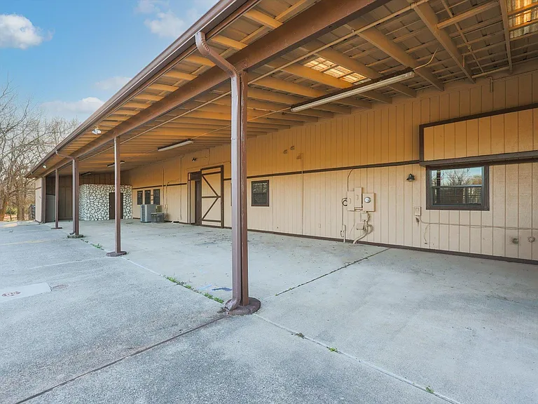 9680 County Road 128 — Photo 43