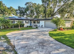 826 W Russell Dr, Plant City, FL 33563