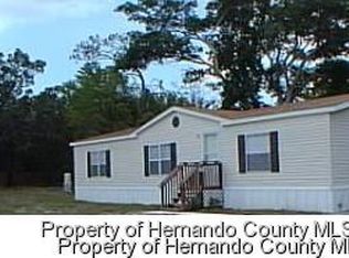 3389 Middlesex Dr, Weeki Wachee, FL 34607