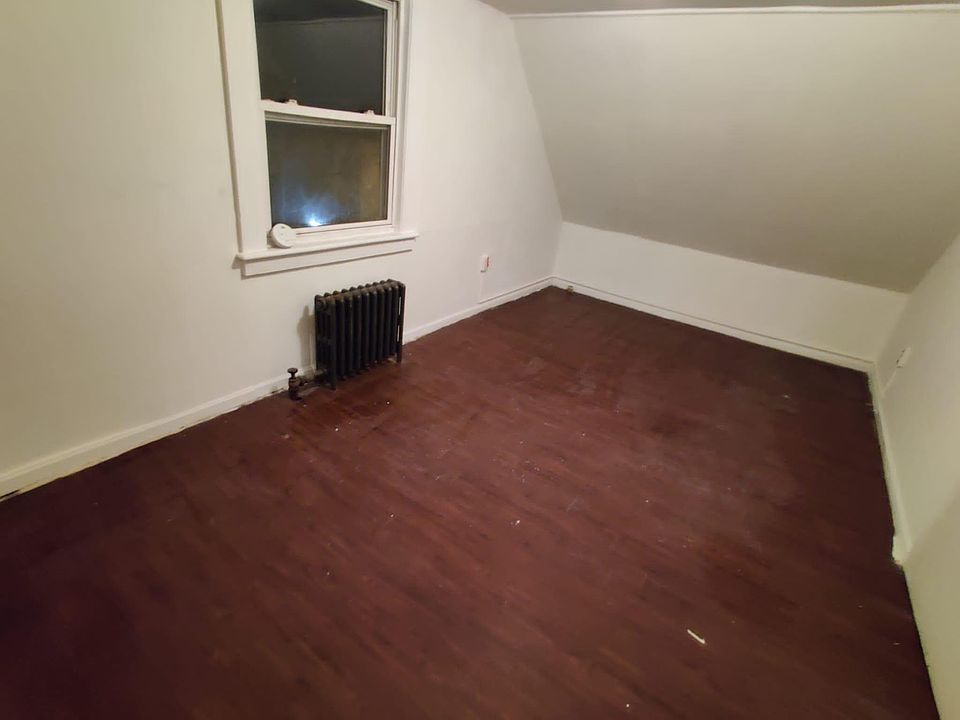 2nd image of 308 Court St Floor 3