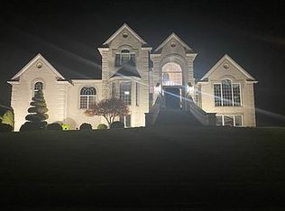 7003 Carriage Ln, Fairmont, WV 26554