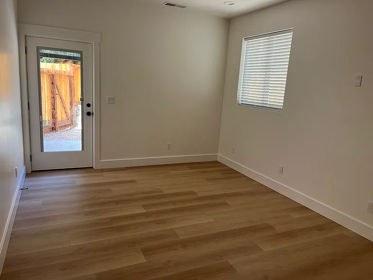 414 Grace Way — Photo 18