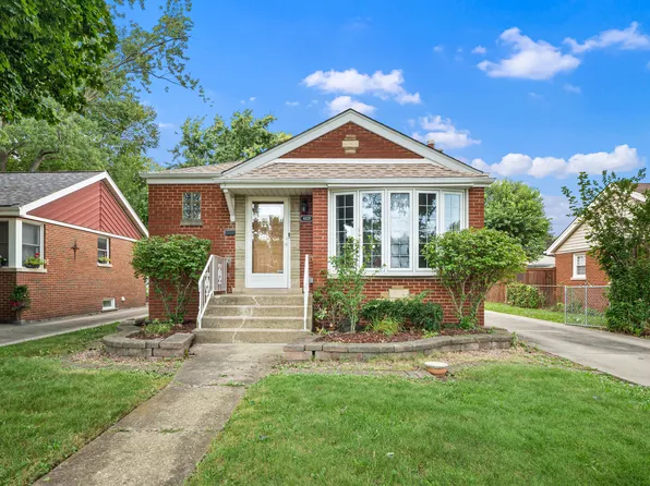 4838 W 97th Pl, Oak Lawn, IL 60453
