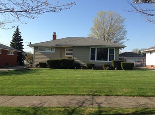 11214 Glamer Dr, Parma, OH