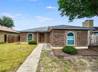 608 Fern Meadow Dr, Universal City, TX 78148