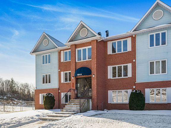 2nd image of 194 A Edwards St #6