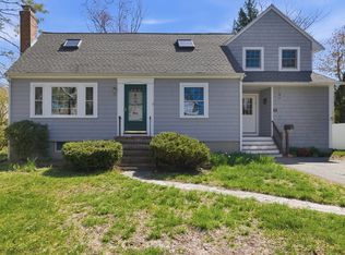 15 Ellison Rd, Lexington, MA 02420