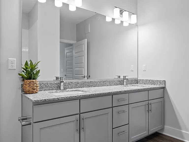 Borough 33 Apartments — Photo 41