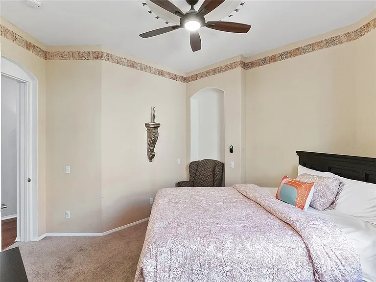 48957 Heifitz Dr — Photo 14