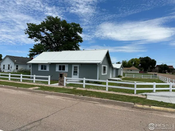 602 Cedar Ave, Akron, CO 80720