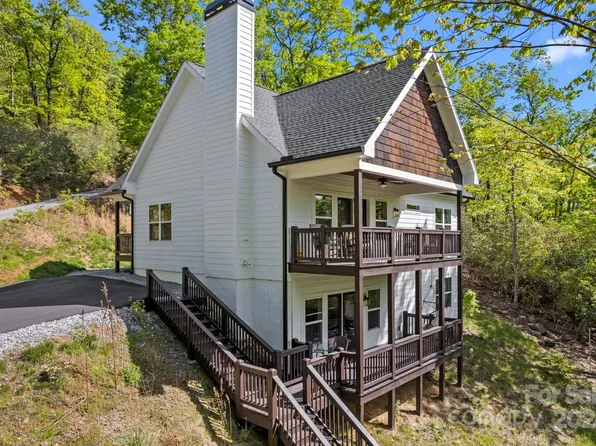 78 Boyd View Ln, Mills River, NC 28759