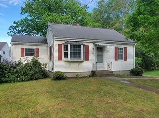 755 South St, West Warren, MA 01092