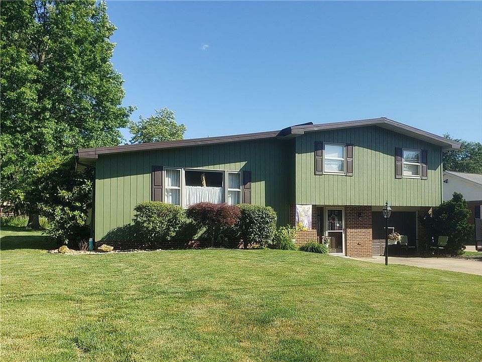 1st image of 100 Parklane Dr