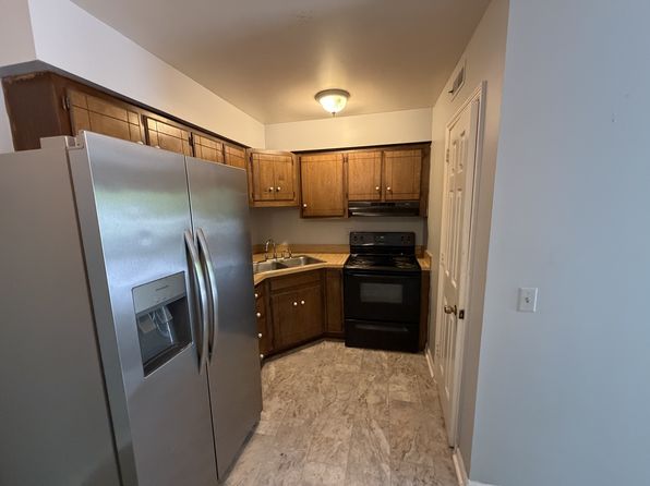 351 Bryant Ln