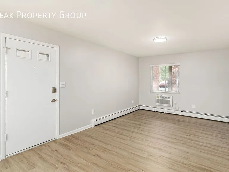 639 Riverview Dr #3 — Photo 4
