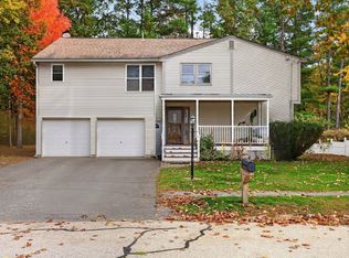 9 Bradford St, Nashua, NH 03063