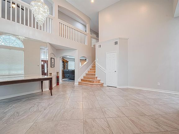 3rd image of 18147 Brightwood Park Lane