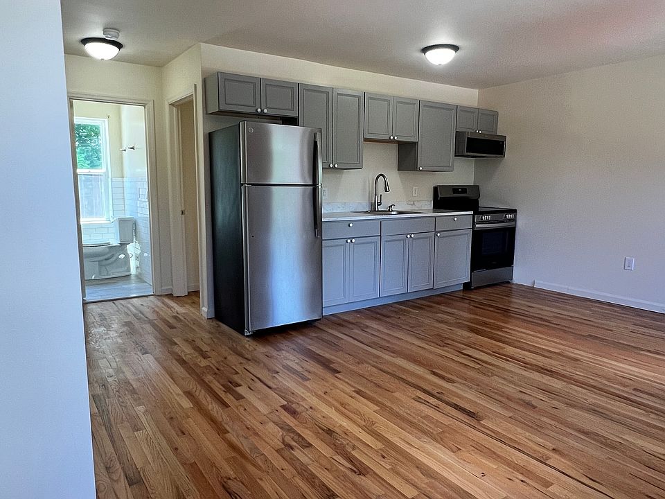 1st image of 101 Washington St Floor 3