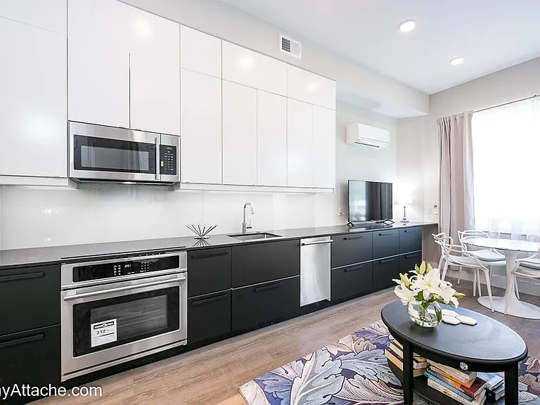 1521 Corcoran St NW #3 — Photo 7
