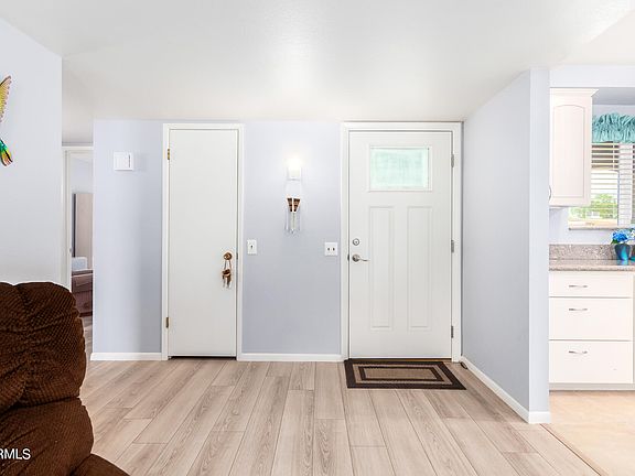 2nd image of 11157 W PALMERAS Drive