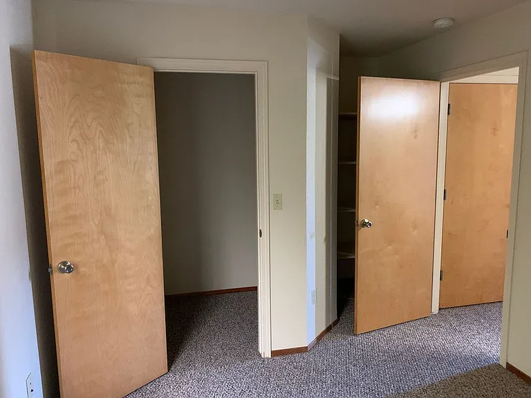 740 Bayside Rd — Photo 22