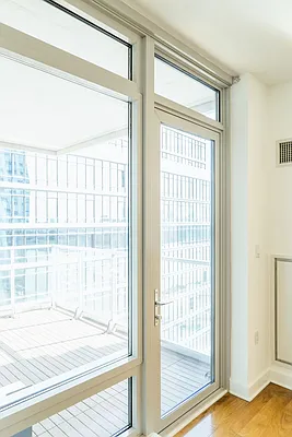 Rented by Manhattan Spaces | media 36