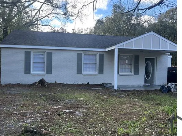 1108 Bishop Wilmer Dr, Mobile, AL 36605