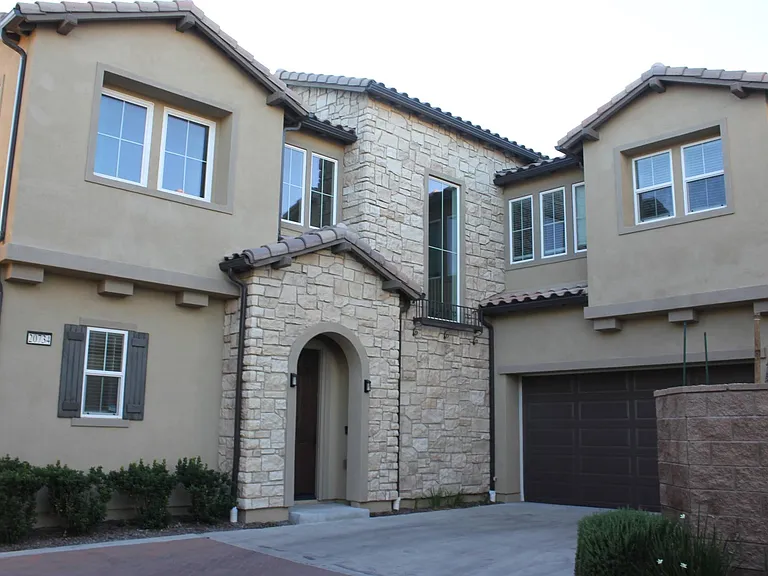 20734 W Beech Cir — Photo 1