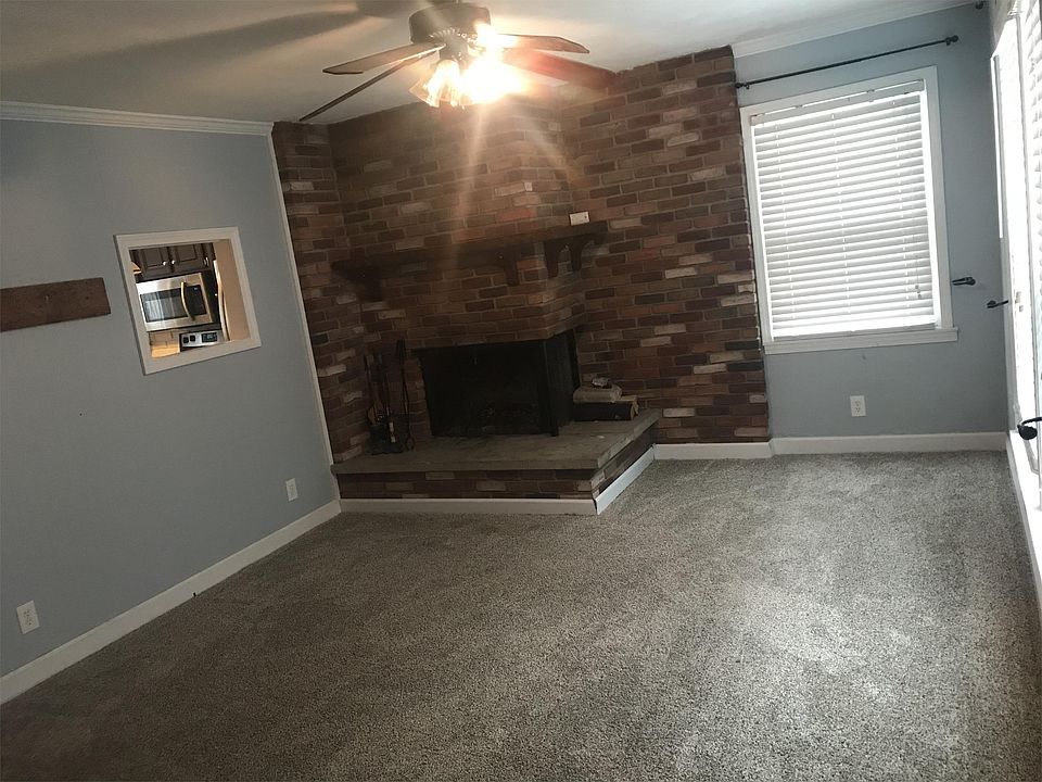 1st image of 268 Jennings Ave