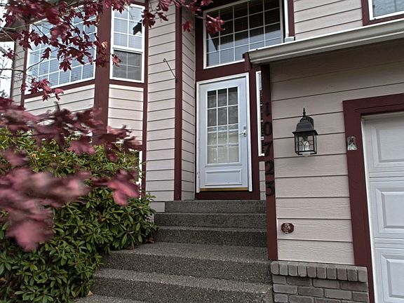 2nd image of 10723 211th Avenue Ct E