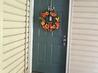 25 Mulberry Ct, Hamilton, NJ 08619