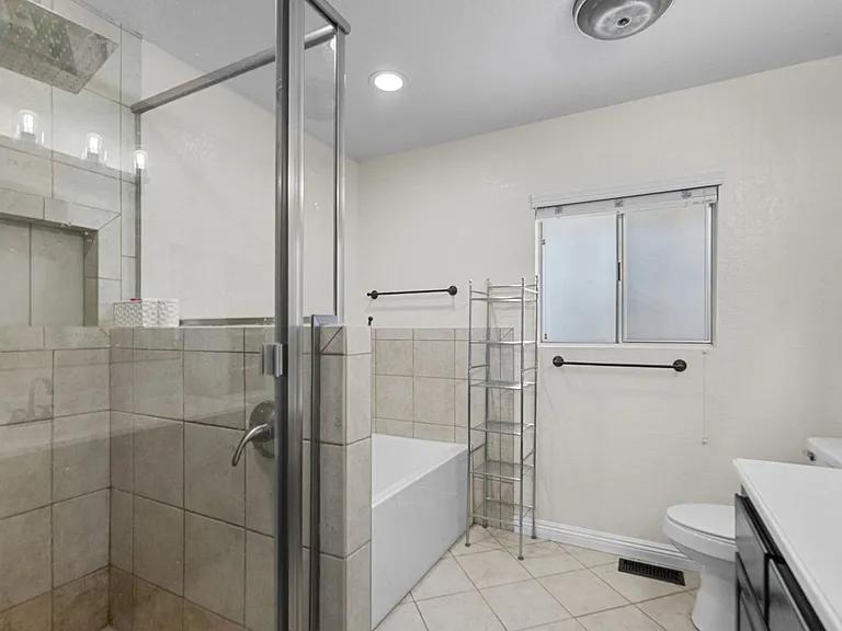 1197 Oriole Rd — Photo 15