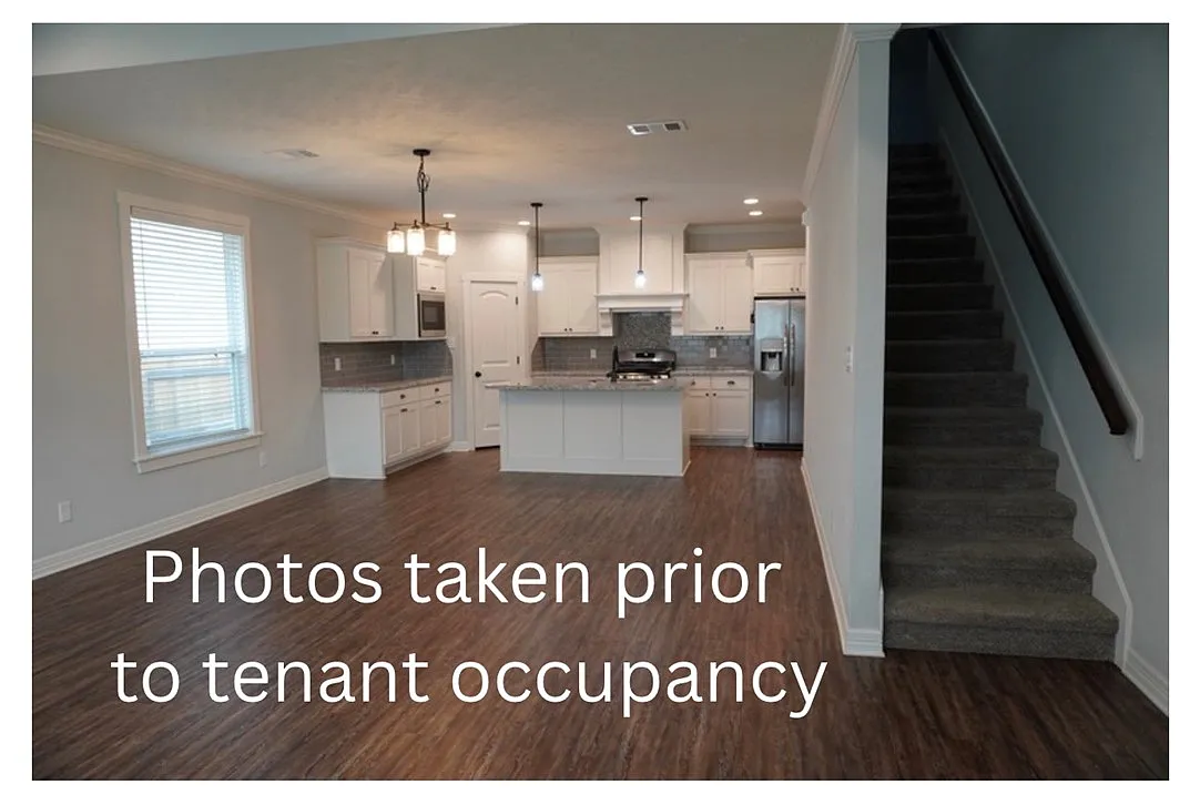 Building Photo - 2520 Cordova Ridge Ct