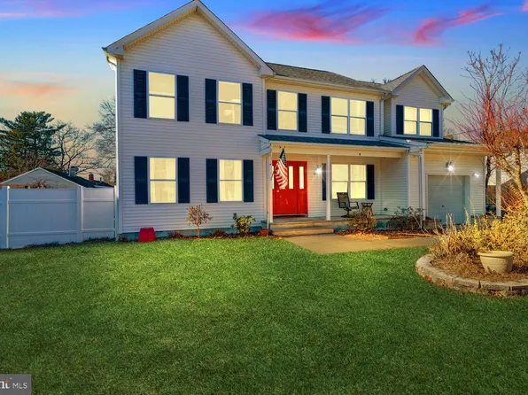 302 Pharo Ave, Tuckerton, NJ 08087