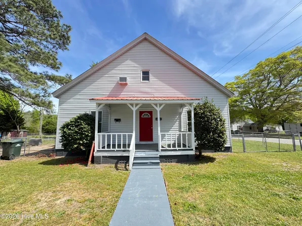 112 2nd Street, Laurinburg, NC 28352