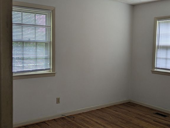 4th image of 251 Murray Fork Dr #0B-2Ba-1767Sqft